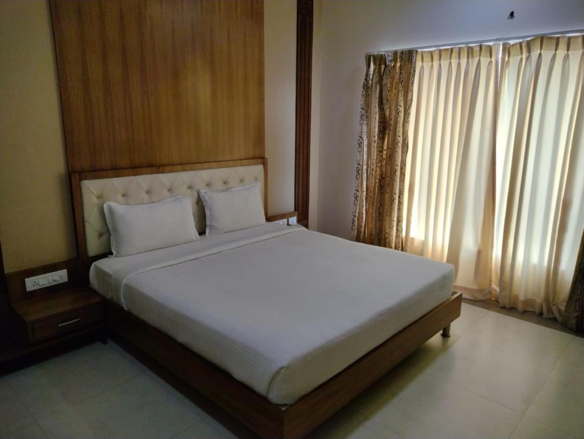 Atlanta Park Chennai Otel Tambaram Dış mekan fotoğraf