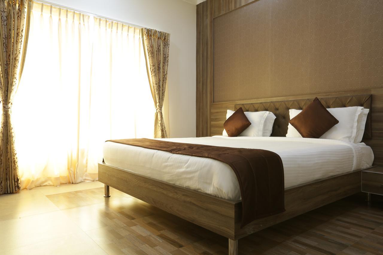 Atlanta Park Chennai Otel Tambaram Dış mekan fotoğraf