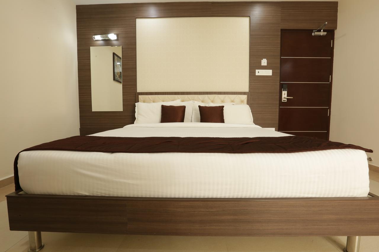 Atlanta Park Chennai Otel Tambaram Dış mekan fotoğraf